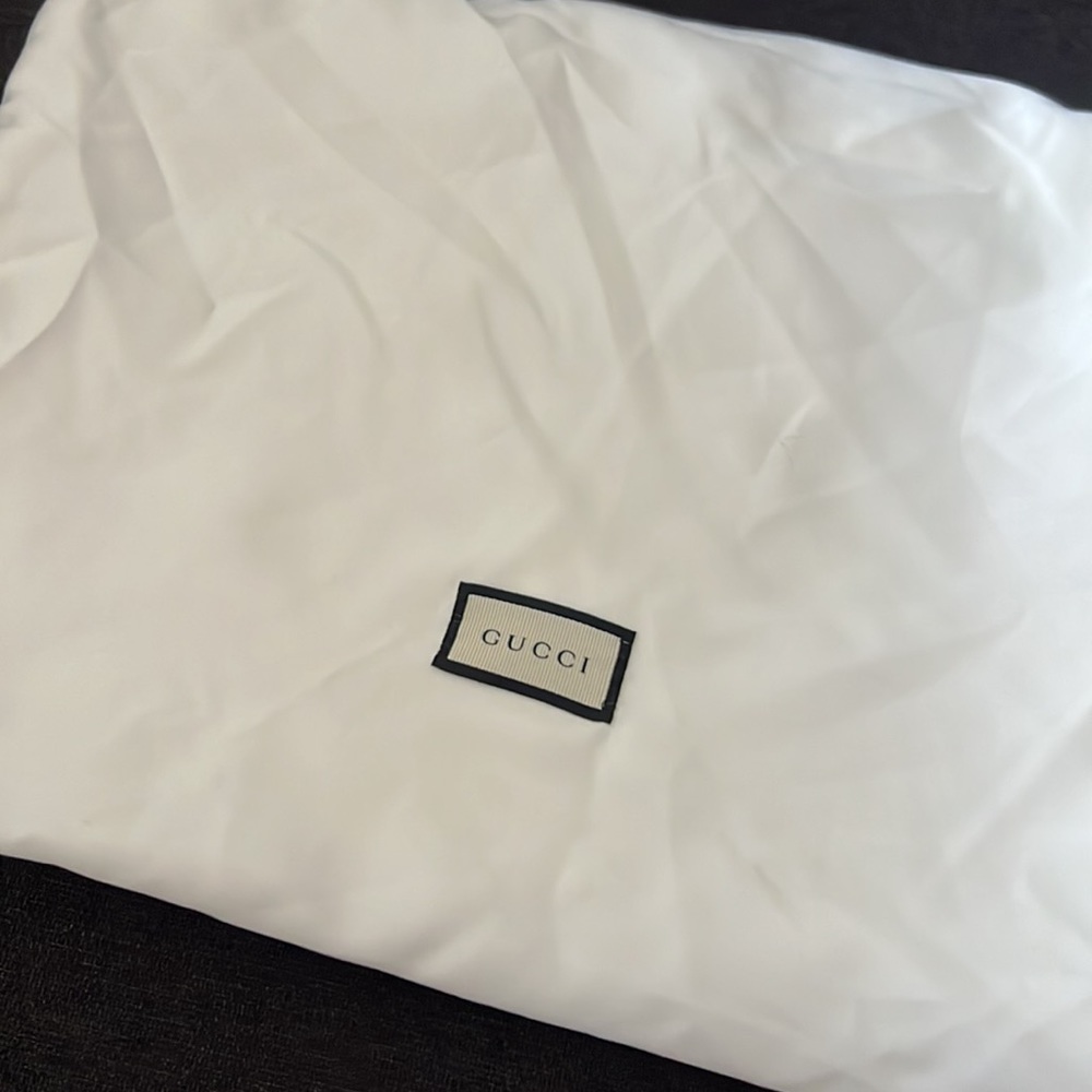 Gucci Yankees Clutch - Picture 3 of 6